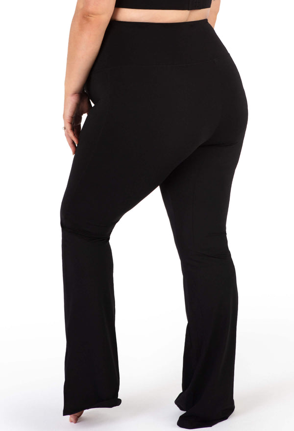 Maternity-Friendly Flare Leggings | High Waisted & Pet Hair Resistant