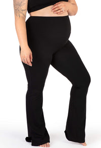 Maternity-Friendly Flare Leggings | High Waisted & Pet Hair Resistant