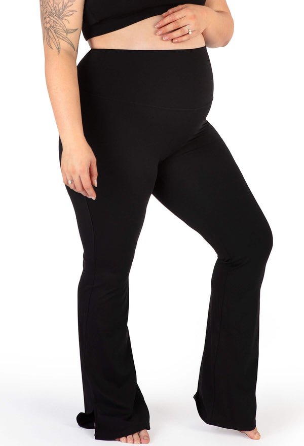Maternity-Friendly Flare Leggings | High Waisted & Pet Hair Resistant