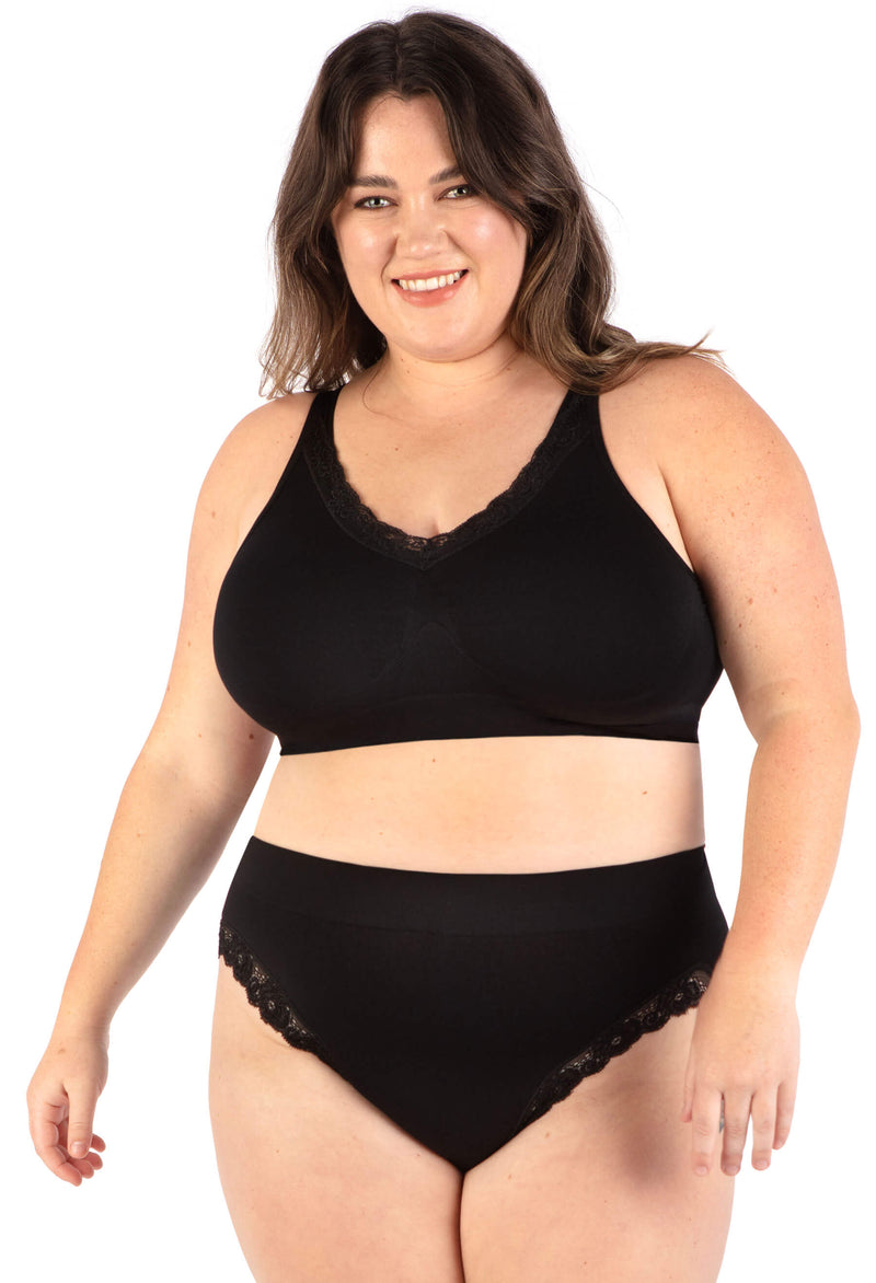 Lightweight Wire Free Bra and Lace High Cut Set